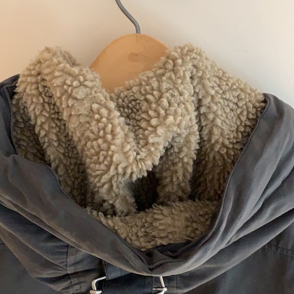 WESC FISHTAIL JACKET - Picture 7 of 7